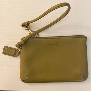 Coach - olive green wristlet